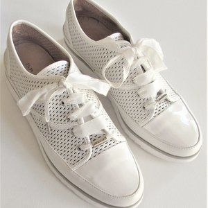 DONALD PLINER TENNIS SHOES TRAINERS WHITE LEATHER FLIP BONE WHITE SIZE 10 M